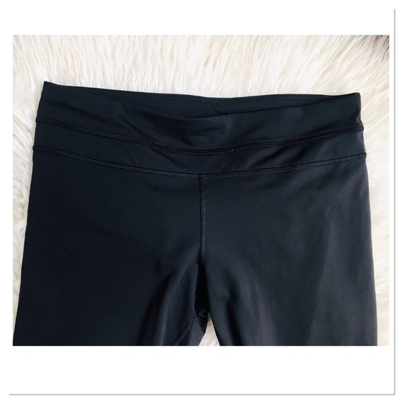 Lululemon Athletica Inspire Crop Black Athletic Leggings Women’s Size 10 - Picture 3 of 9